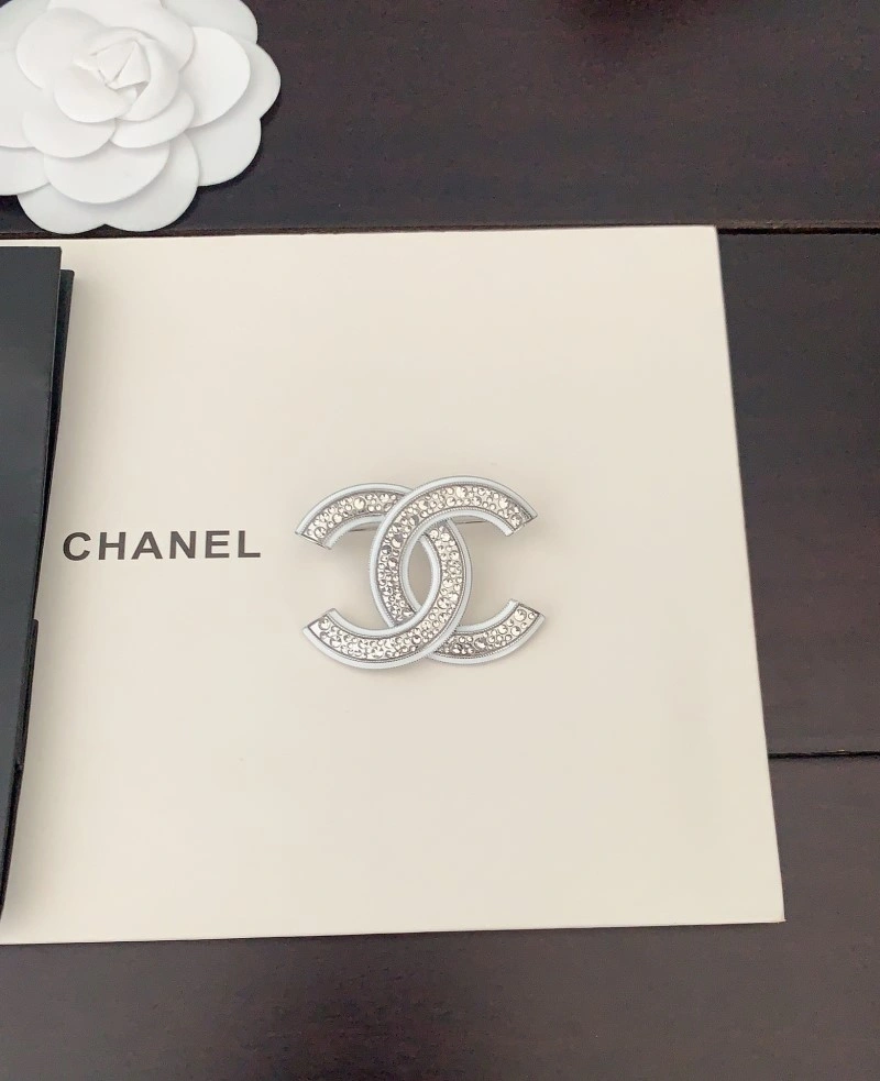 Chanel Brooches Durable 221824