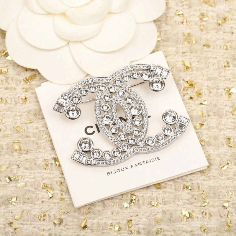 Attractive Chanel Brooches 221764