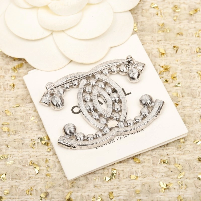 Attractive Chanel Brooches 221764