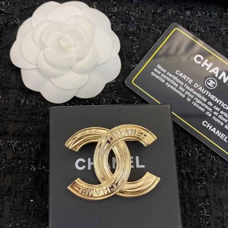 FastDry Chanel Brooches 221755