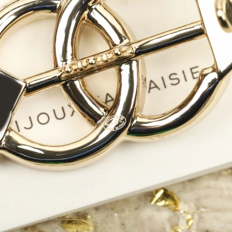 Chanel Brooches Versatile 221754