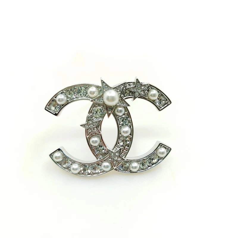 Chanel Brooches Bold 221768