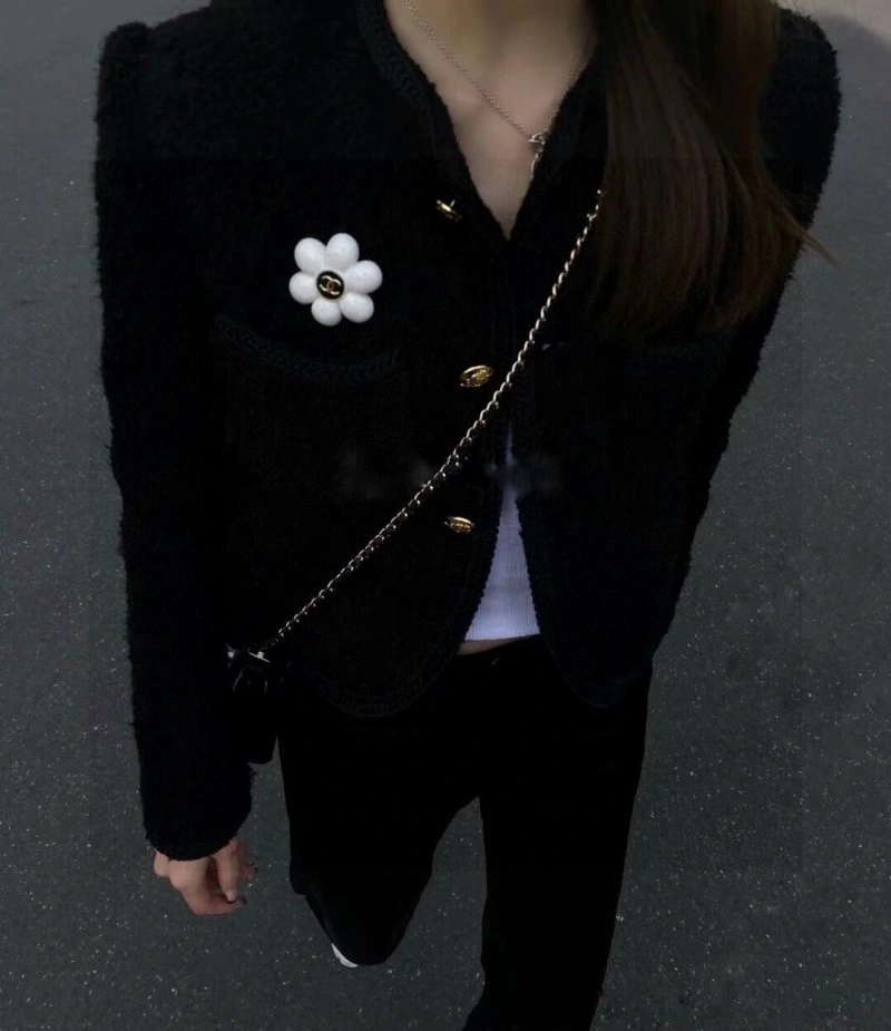 Chanel Brooches ModernLook 220392