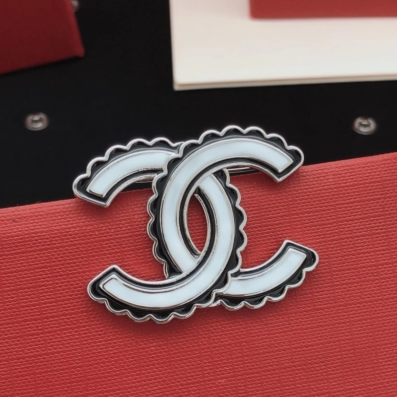Chanel Brooches GoAnywhere 220377