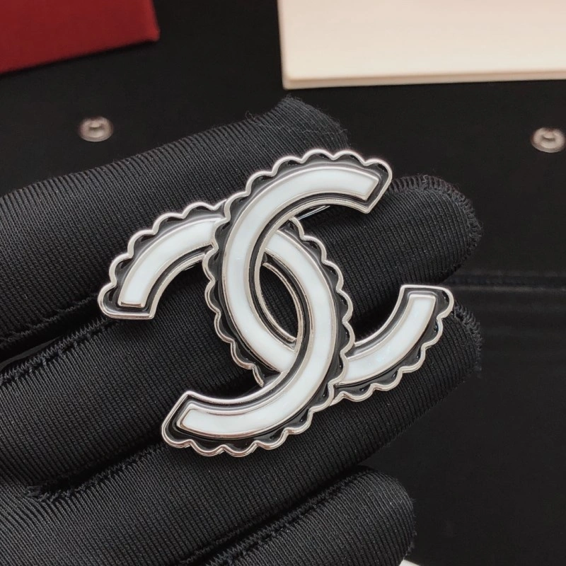 Chanel Brooches GoAnywhere 220377