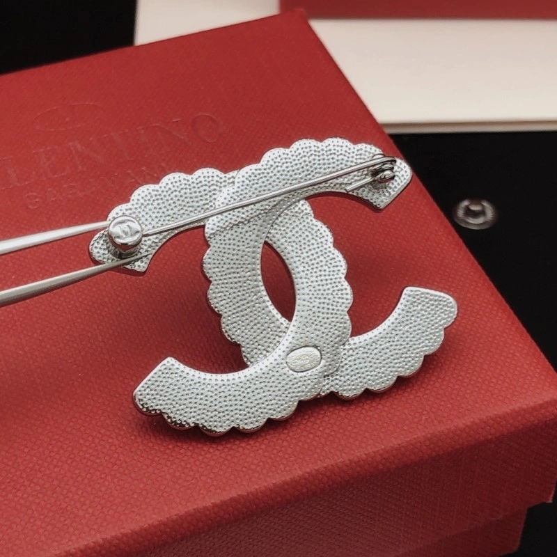 Chanel Brooches GoAnywhere 220377