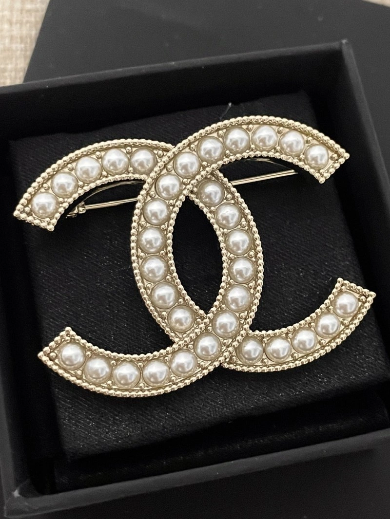 Chanel Brooches Stretchable 220384