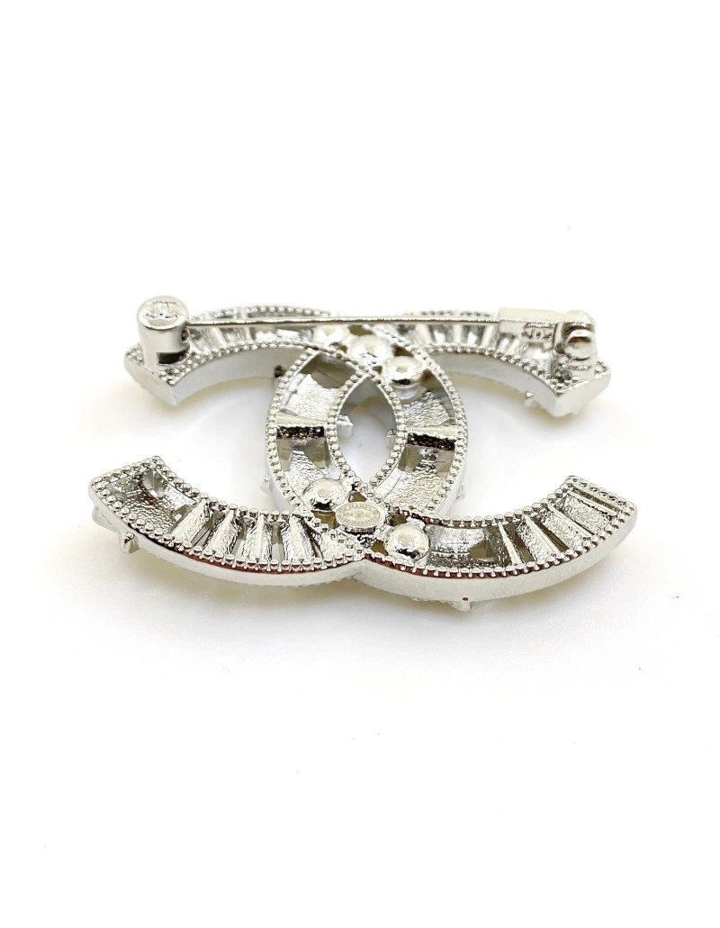 Chanel Brooches FastDry 220379