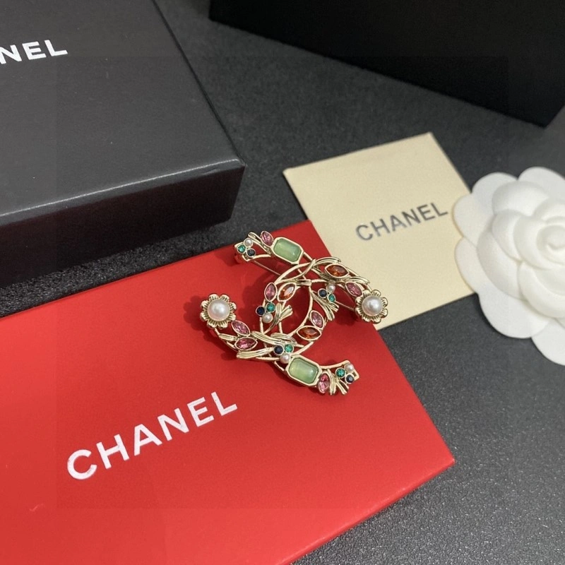 Chanel Brooches Modern 220376