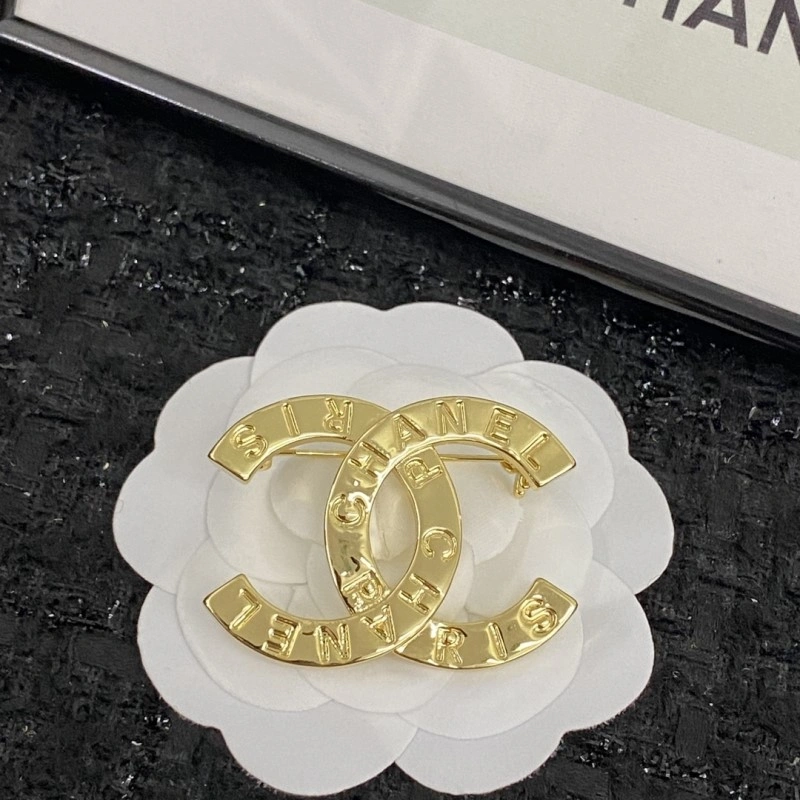 Chanel Brooches Cozy 220347