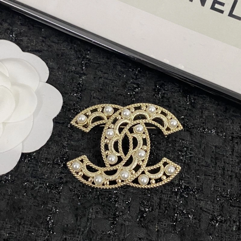 Chanel Brooches GoodFit 220348