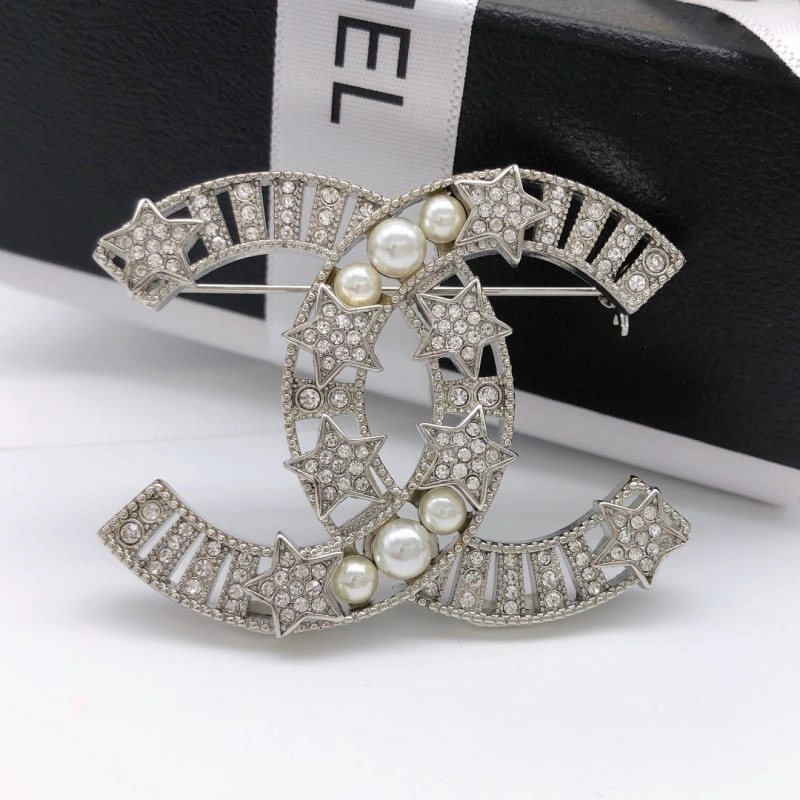 Affordable Chanel Brooches 220313