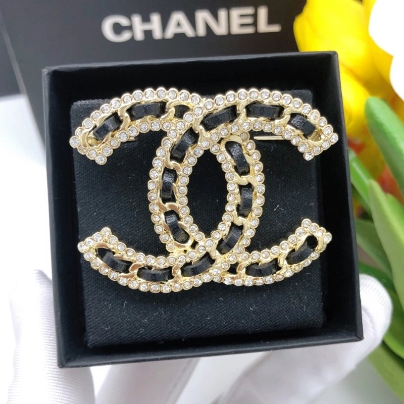 Chanel Brooches WellDesigned 220332