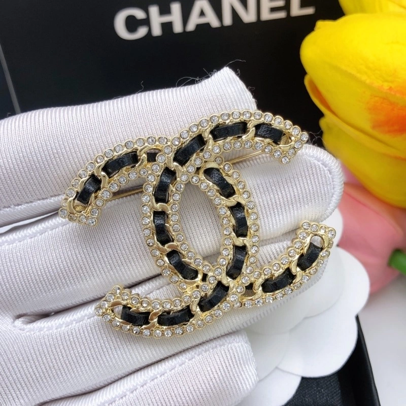 Chanel Brooches WellDesigned 220332
