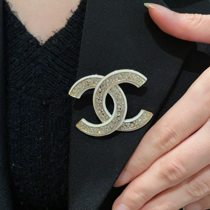 Chanel Brooches Reliable 220297