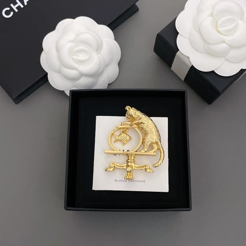 Durable Chanel Brooches 220291