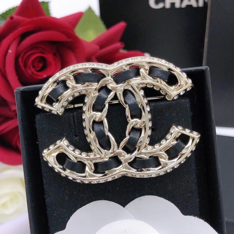 Chanel Brooches StreetReady 220289