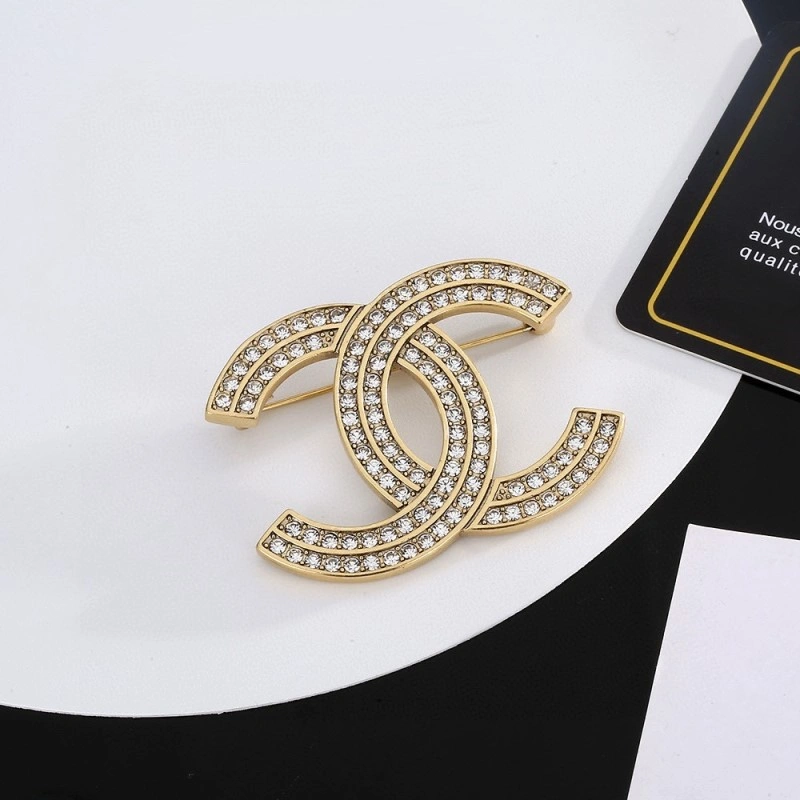 TechFriendly Chanel Brooches 220269