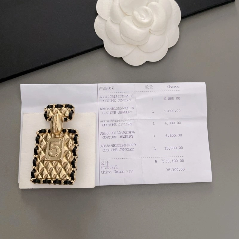 Chanel Brooches Tailored 220272
