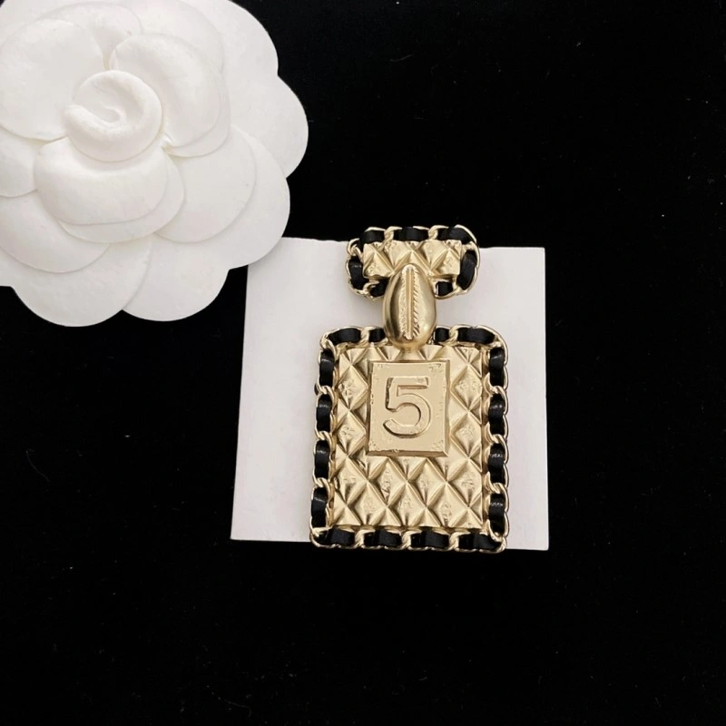 Chanel Brooches Tailored 220272