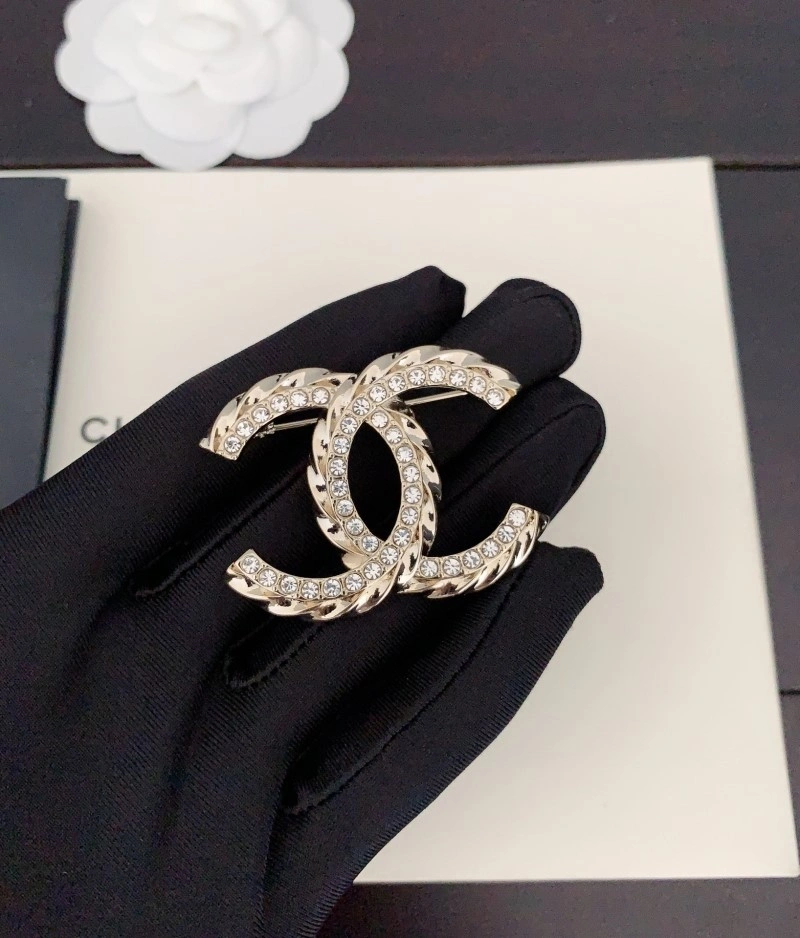 EasyMatch Chanel Brooches 220237