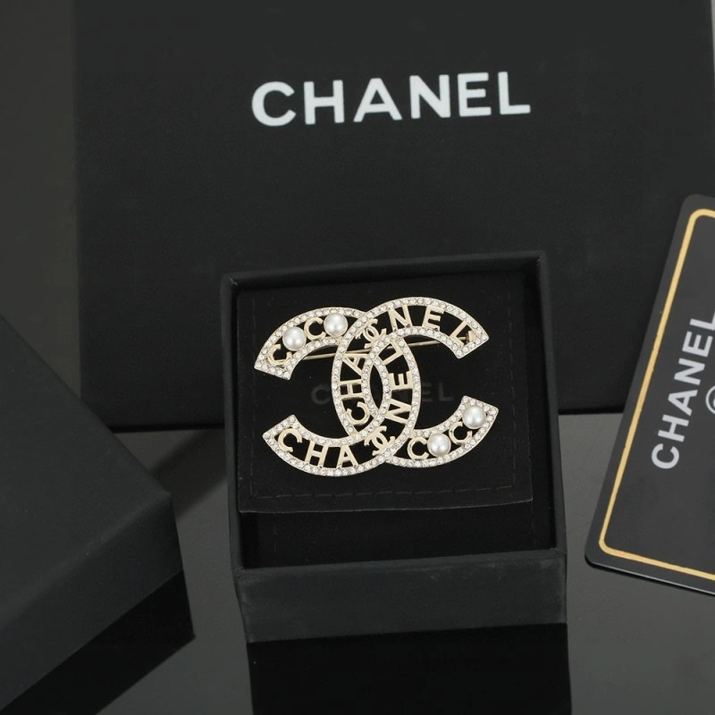 Chanel Brooches TravelReady 220240