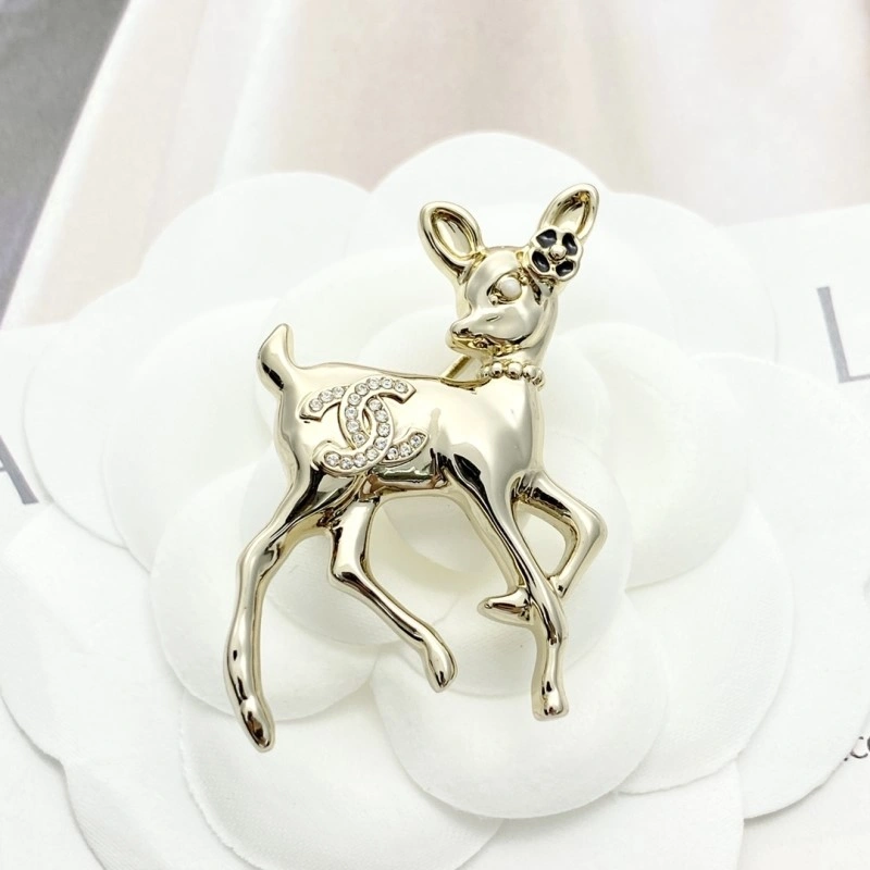 HighPerformance Chanel Brooches 220261