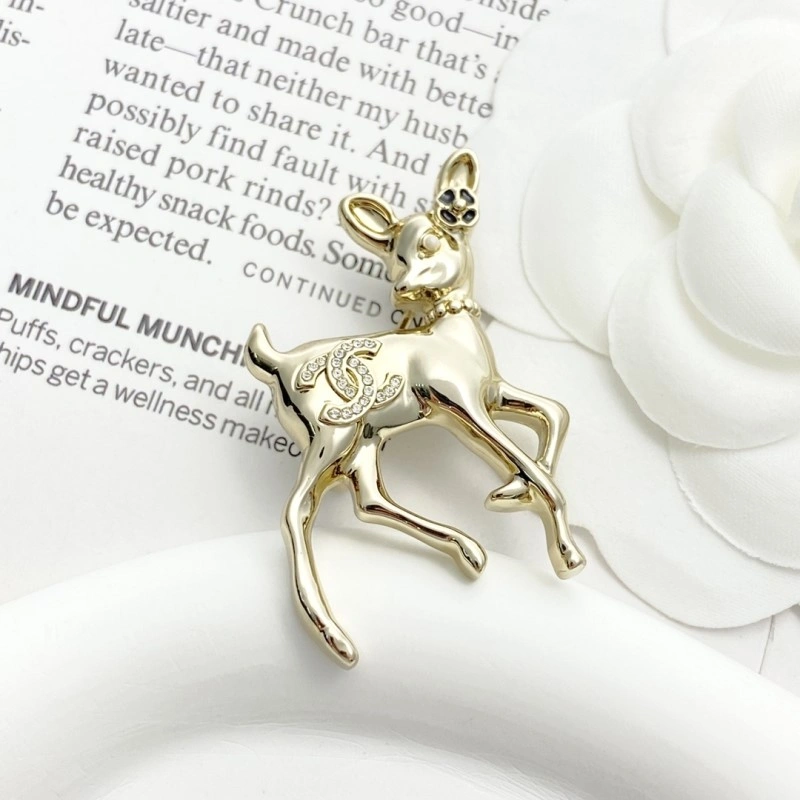 HighPerformance Chanel Brooches 220261