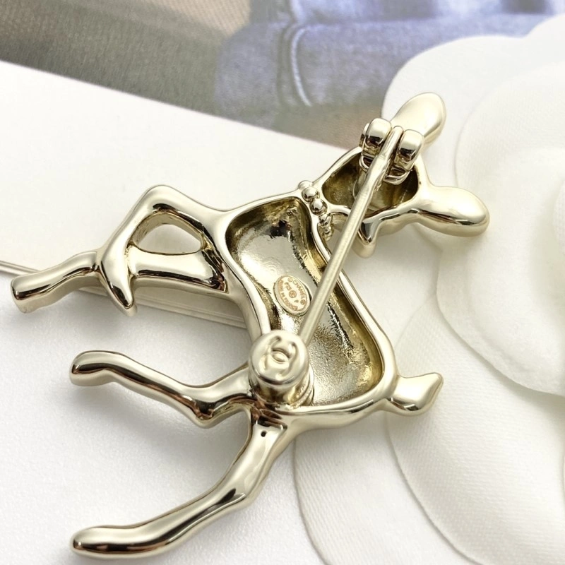 HighPerformance Chanel Brooches 220261
