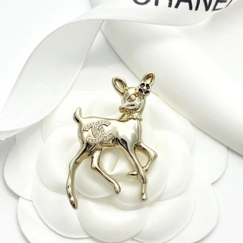 HighPerformance Chanel Brooches 220261