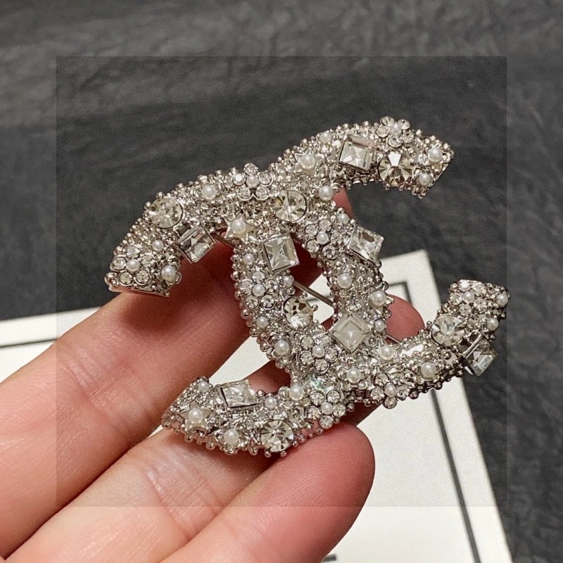 Thermal Chanel Brooches 220238