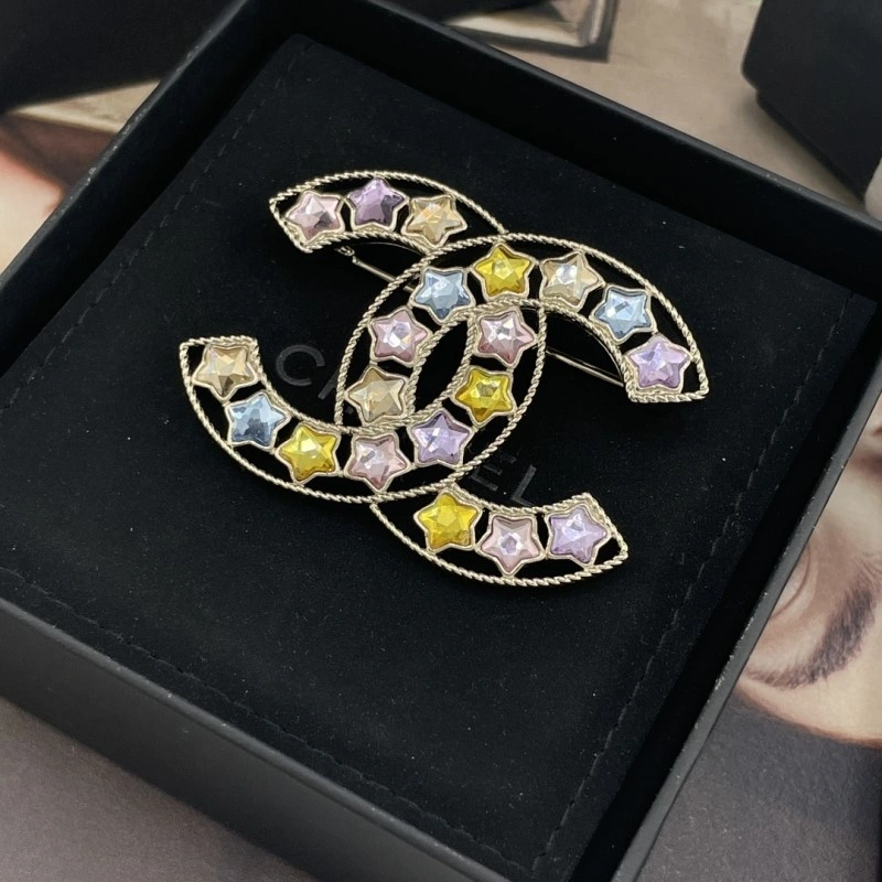 Chanel Brooches Lightweight 220234