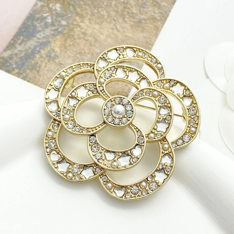 Premium Chanel Brooches 220233