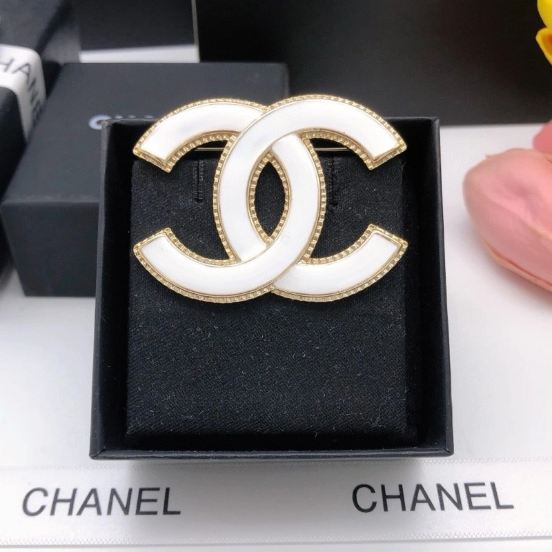 Reliable Chanel Brooches 220241