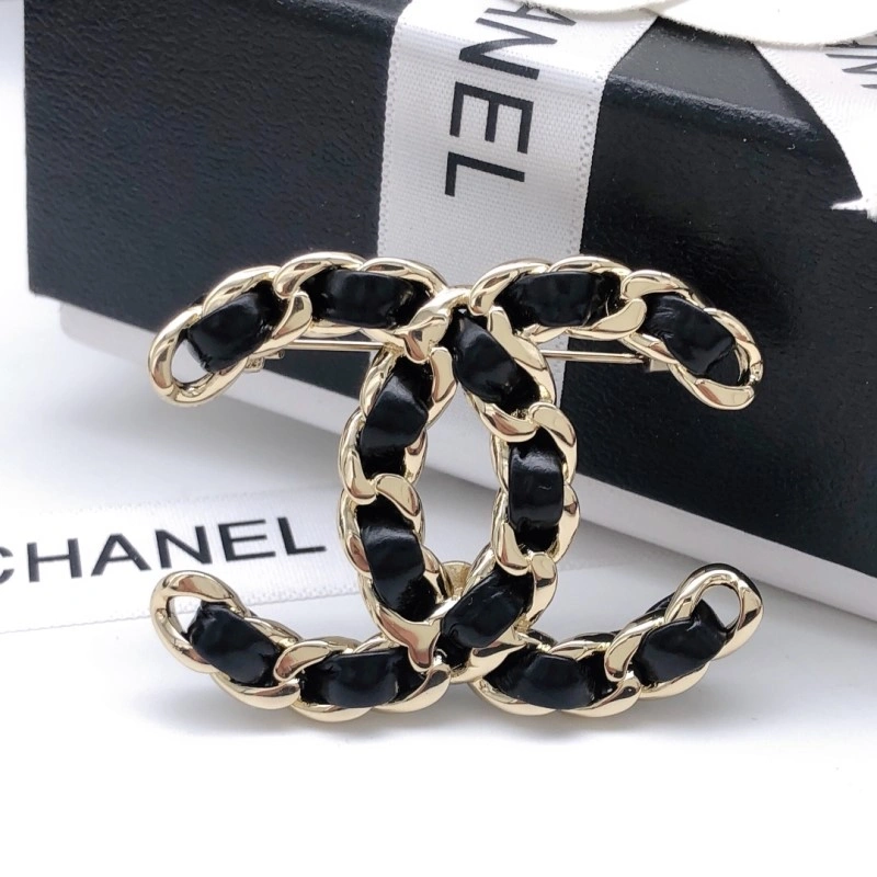 Unique Chanel Brooches 220294