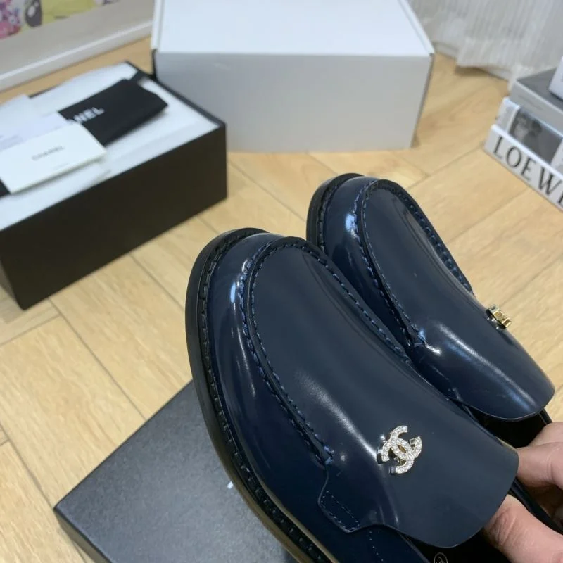 Chanel Business Shoes Minimalist 19412