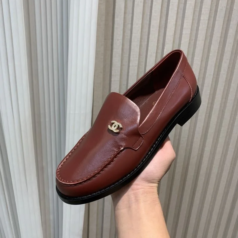 Chanel Business Shoes Sleek 19422