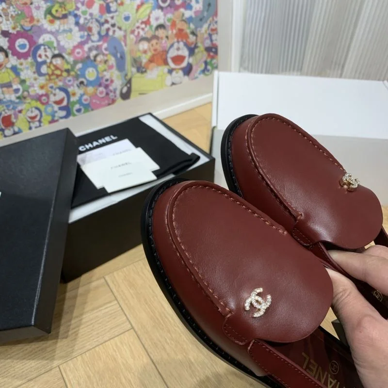 Chanel Business Shoes Sleek 19422