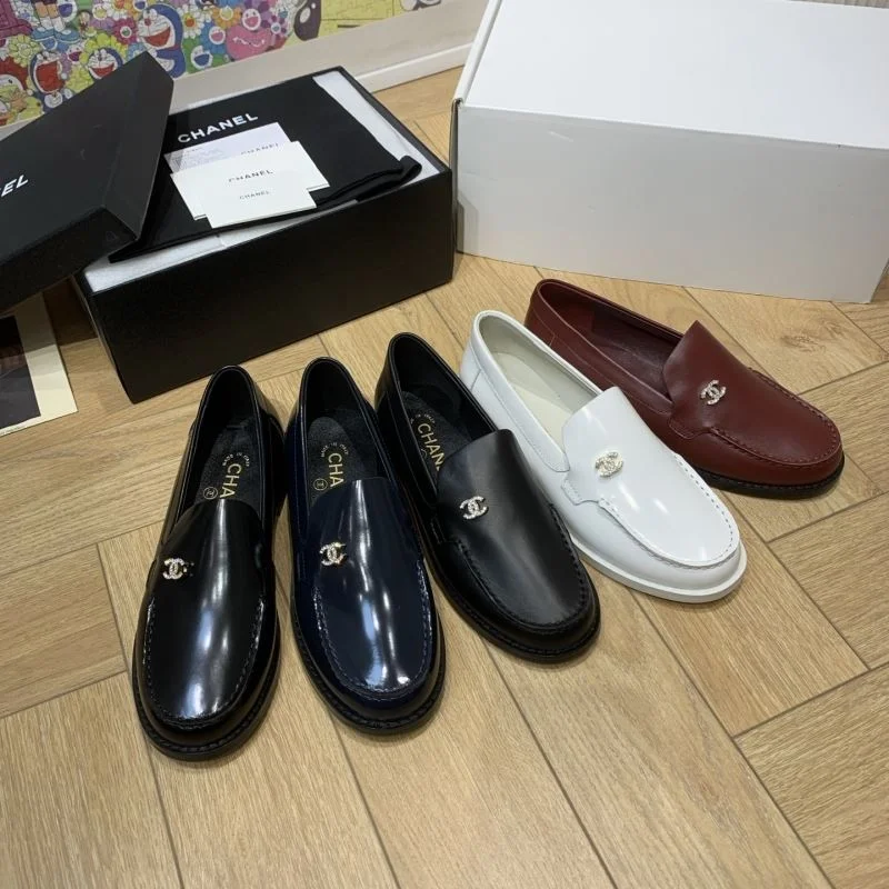 Chanel Business Shoes Sleek 19422