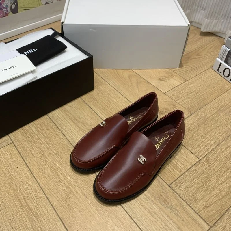 Chanel Business Shoes Sleek 19422