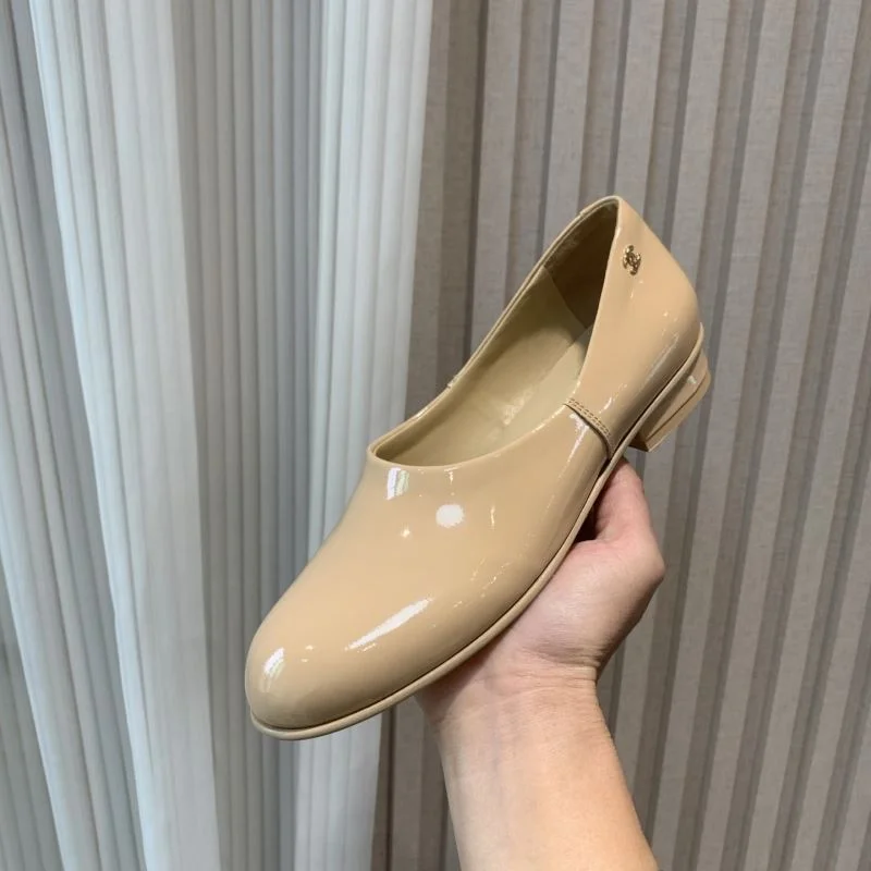 Chic Chanel Business Shoes 19405