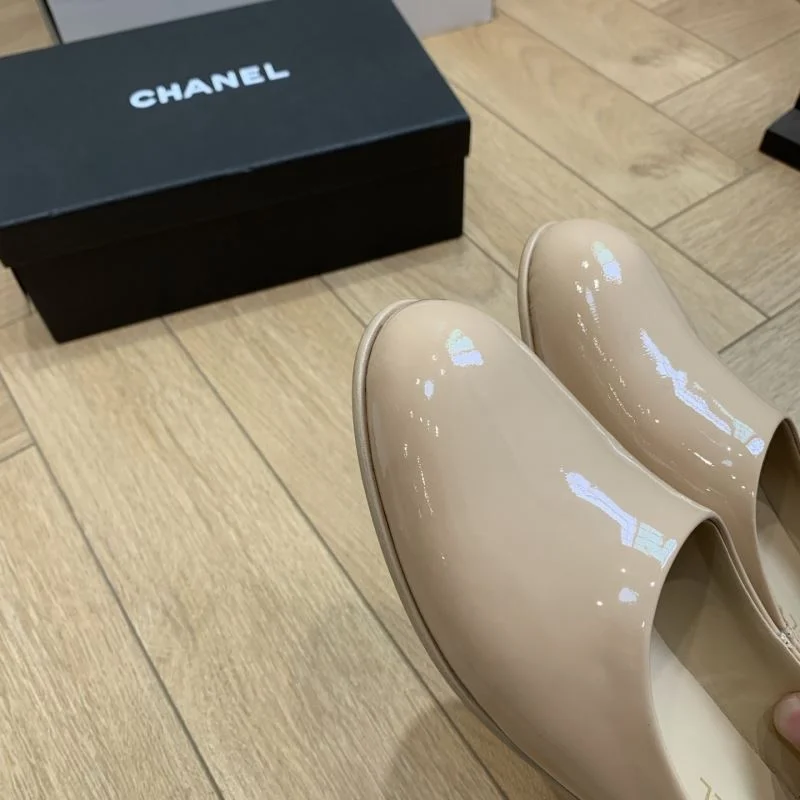 Chic Chanel Business Shoes 19405