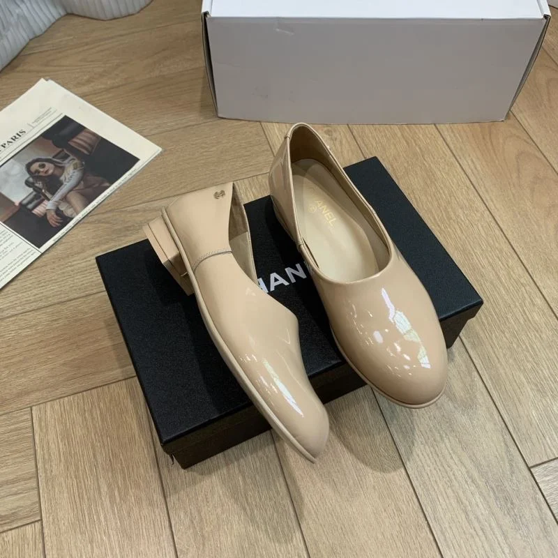 Chic Chanel Business Shoes 19405