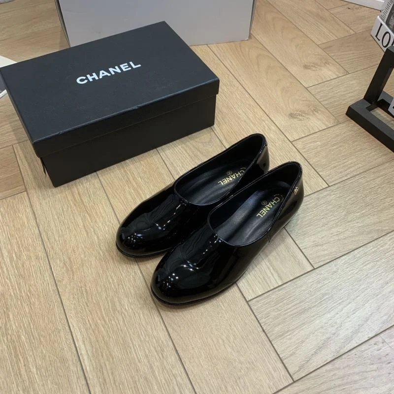 Modern Chanel Business Shoes 19413