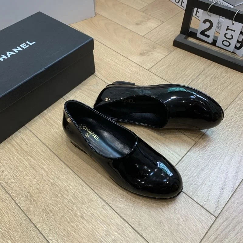 Modern Chanel Business Shoes 19413
