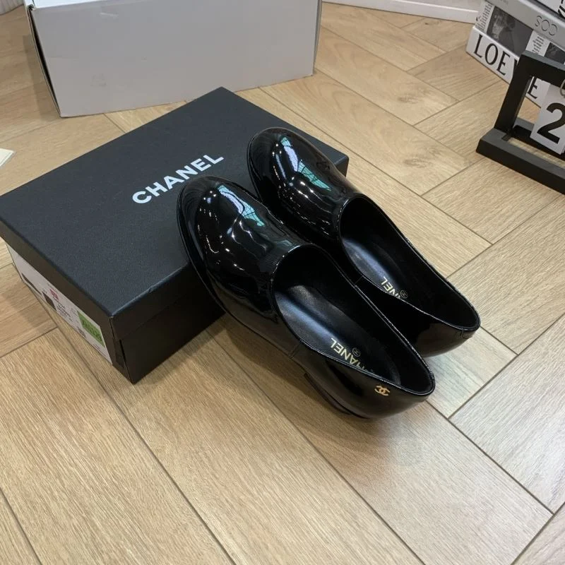 Modern Chanel Business Shoes 19413
