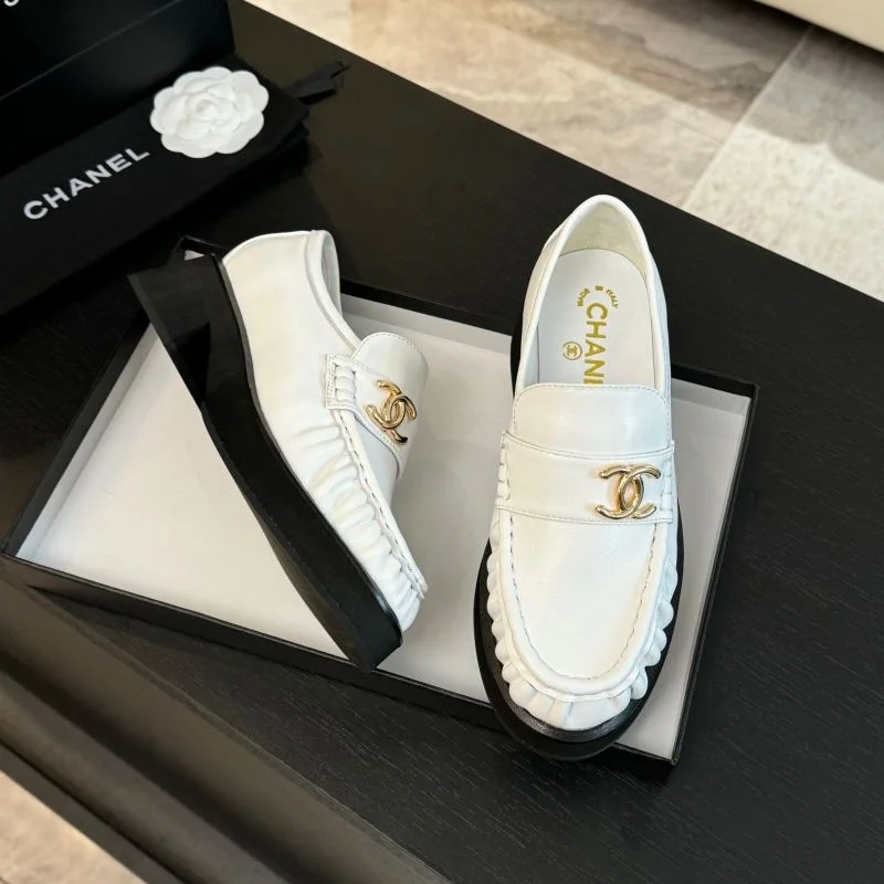Chanel Business Shoes Classic 18372