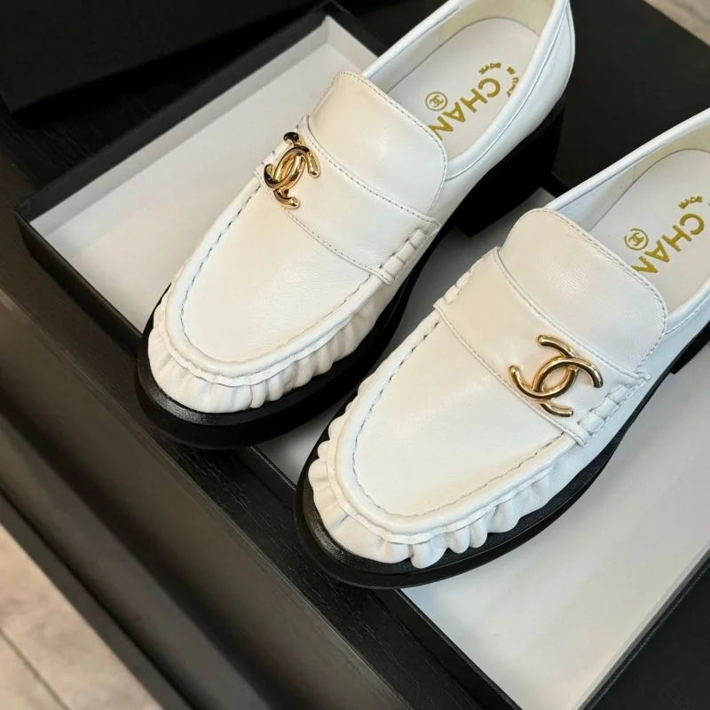 Chanel Business Shoes Classic 18372