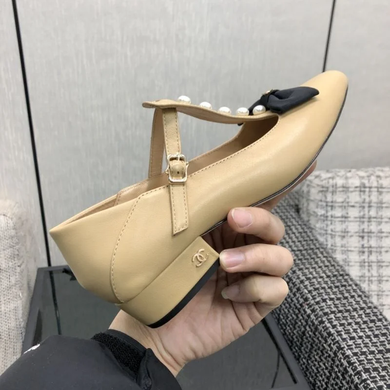 Chanel Business Shoes Trendsetting 18409
