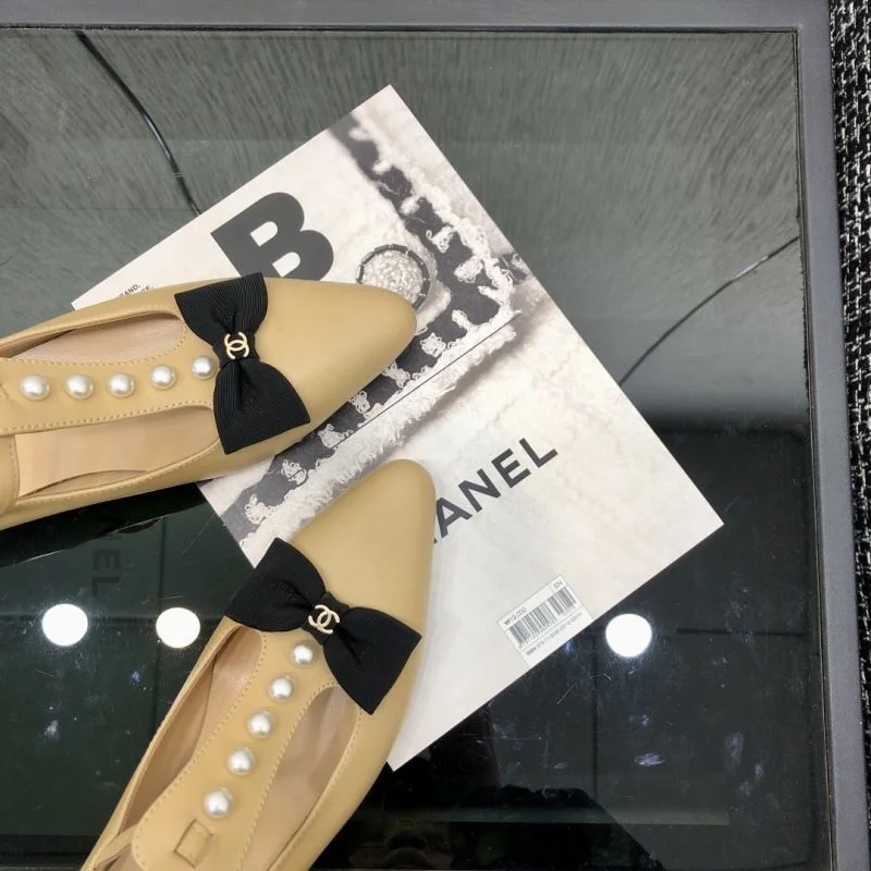 Chanel Business Shoes Trendsetting 18409